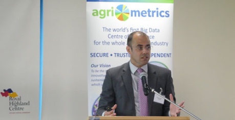 photo of Professor Mario Caccamo of Agrimetrics and NIAB presenting at Scottish Agri Food Event Edinburgh